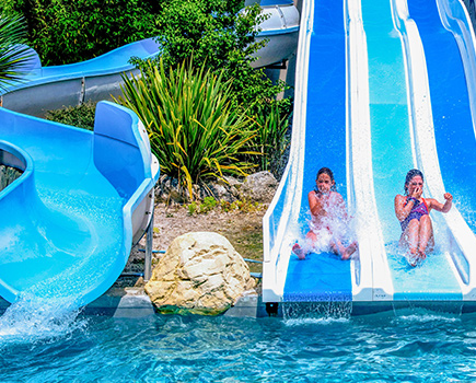 parc aquatique toboggan